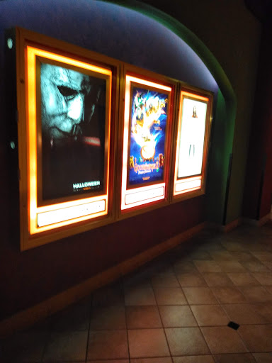 Movie Theater «Regal Cinemas Texas Station 18», reviews and photos, 2101 Texas Star Ln, North Las Vegas, NV 89032, USA