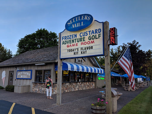 Miniature Golf Course «Settlers Mill Adventure Golf & Frozen Custard», reviews and photos, 7940 US-51, Minocqua, WI 54548, USA