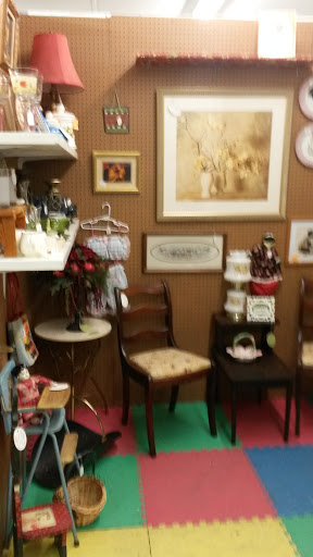 Shopping Mall «Old Town Shopping Center», reviews and photos, 2528 S Campbell Ave, Springfield, MO 65807, USA