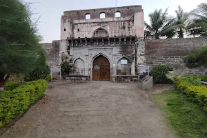 Raje Lakhojirao Jadhav Palace image
