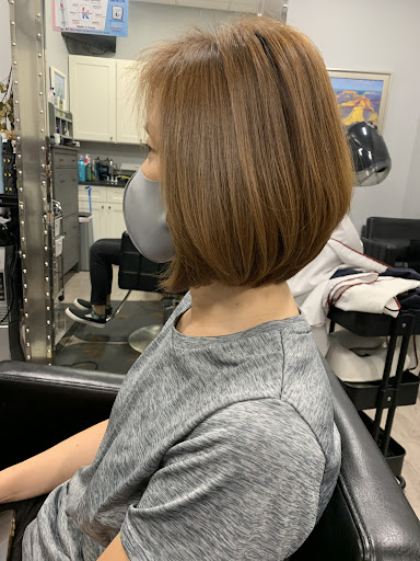 Beauty Salon «Cutz Hair Salon», reviews and photos, 2956 S Rochester Rd, Rochester Hills, MI 48307, USA