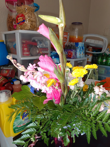 Flower Designer «Windsor Florist», reviews and photos, 201 W Main St, Mesquite, TX 75149, USA