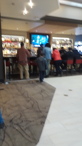 Movie Theater «AMC Loews Liberty Tree Mall 20», reviews and photos, 100 Independence Way, Danvers, MA 01923, USA