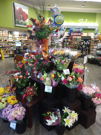 Grocery Store «Safeway», reviews and photos, 4990 River Rd N, Keizer, OR 97303, USA