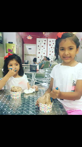 Ice Cream Shop «Instacream N7», reviews and photos, 8008 NW 103rd St, Hialeah Gardens, FL 33016, USA