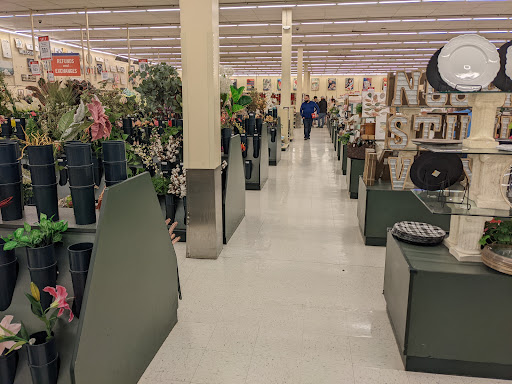 Craft Store «Hobby Lobby», reviews and photos, 1275 S College Mall Rd, Bloomington, IN 47401, USA