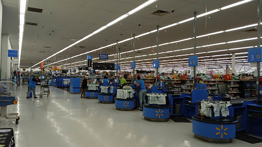 Department Store «Walmart Supercenter», reviews and photos, 1900 Cunningham Dr, Hampton, VA 23666, USA