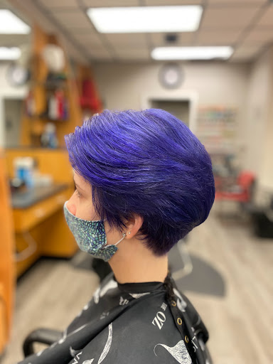 Beauty Salon «I-Clips Hair and Nails Salon», reviews and photos, 2512 Guadalupe St, Austin, TX 78705, USA