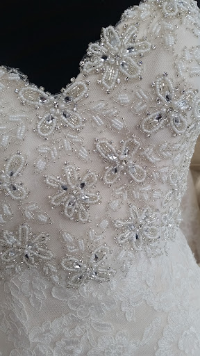 Bridal Shop «GARNET + grace Bridal Boutique», reviews and photos, 1643 Industrial Pkwy W, Hayward, CA 94544, USA