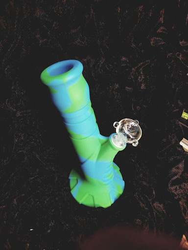 Tobacco Shop «The Smoking Gift Headquarters (Manitou Springs)», reviews and photos, 918 Manitou Ave, Manitou Springs, CO 80829, USA