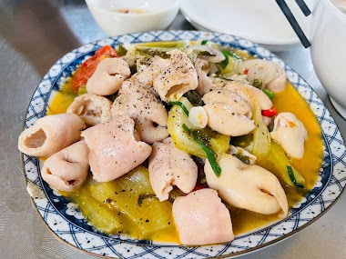 Cơm Lẩu Tuệ Linh