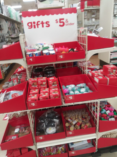 Craft Store «Michaels», reviews and photos, 2041 Dr Martin Luther King Jr Pkwy, Chico, CA 95928, USA