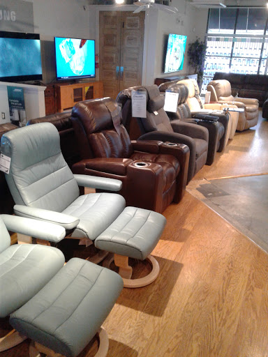 Home Theater Store «The Big Screen Store», reviews and photos, 8344 Leesburg Pike, Tysons, VA 22182, USA