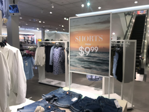 Clothing Store «H&M», reviews and photos, 6187 State St, Salt Lake City, UT 84107, USA