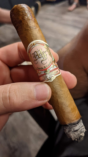 Tobacco Shop «Bowling Green Pipe & Cigar», reviews and photos, 434 E Main Ave, Bowling Green, KY 42101, USA