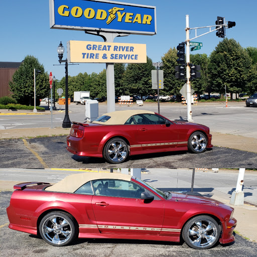 Auto Repair Shop «Great River Tire & Service», reviews and photos, 204 Mulberry Ave, Muscatine, IA 52761, USA