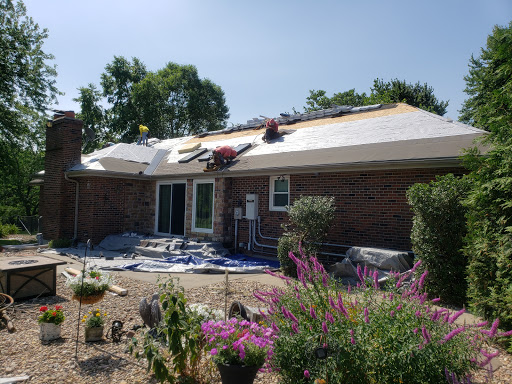 Roofing Contractor «Christian Brothers Roofing LLC», reviews and photos, 6309 NW Kelly Dr #3, Parkville, MO 64152, USA