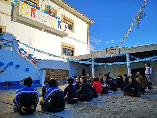 Colegio Cristo Rey - Fundación EDUCERE, Escuela en San Vicente de la Barquera,Cantabria