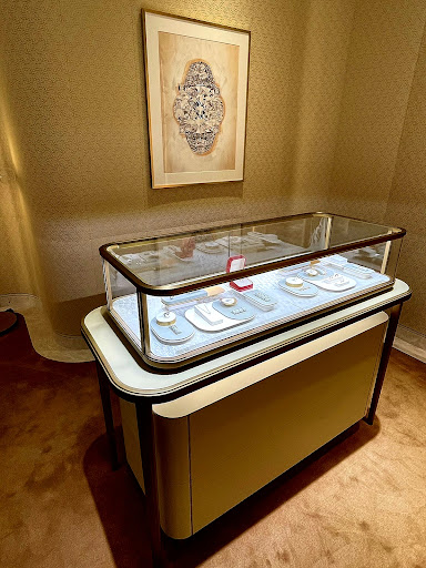 Jewelry Store «Cartier», reviews and photos, 1200 Morris Turnpike b216, Short Hills, NJ 07078, USA