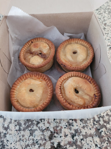 Bakery «Thwaites Market», reviews and photos, 36 Railroad St, Methuen, MA 01844, USA