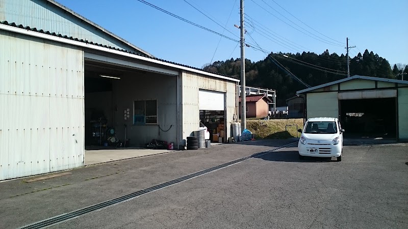 貴生川車体工業