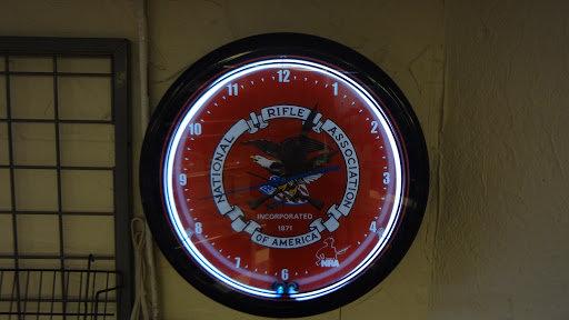 Pawn Shop «Mad Dog Pawn», reviews and photos, 3324 Manatee Ave W, Bradenton, FL 34205, USA