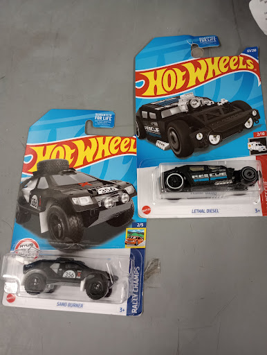 Shopping Mall «Panorama Mall», reviews and photos, 8401 Van Nuys Blvd, Panorama City, CA 91402, USA