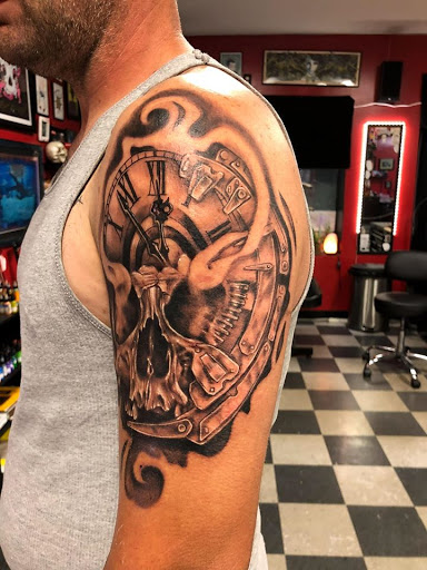 Tattoo Shop «Lucky DeVille Tattoo Co.», reviews and photos, 2333 Niagara Falls Blvd, Amherst, NY 14228, USA