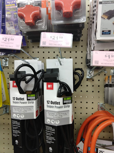 Hardware Store «Harbor Freight Tools», reviews and photos, 1220 N Town E Blvd #600, Mesquite, TX 75150, USA