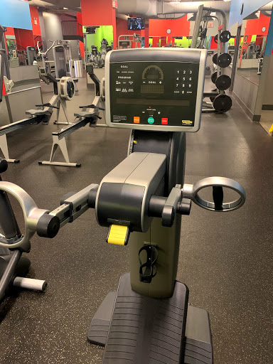 Gym «Blink Fitness Junction», reviews and photos, 2166 Nostrand Ave, Brooklyn, NY 11210, USA