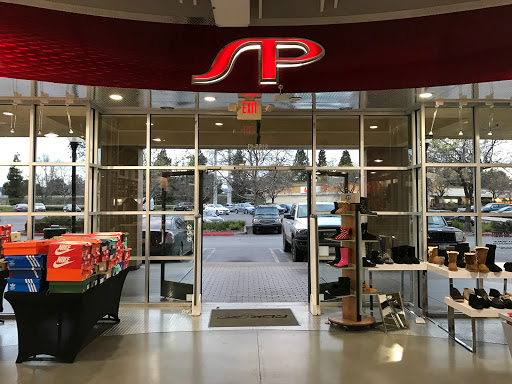 Shoe Store «Shoe Palace», reviews and photos, 8155 Camino Arroyo #13, Gilroy, CA 95020, USA