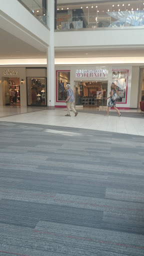 Shopping Mall «South Hills Village», reviews and photos, 301 South Hills Village, Pittsburgh, PA 15241, USA