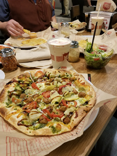 Shopping Mall «Harbour Pointe Shopping Center», reviews and photos, 11706 Mukilteo Speedway, Mukilteo, WA 98275, USA