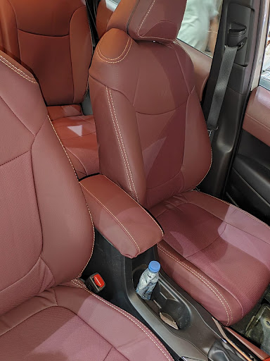 روائع دبي لتنجيد السيارات تبوك شارع ٣٠ 