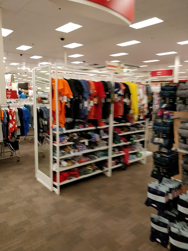 Department Store «Target», reviews and photos, 14075 Biscayne Blvd, North Miami Beach, FL 33181, USA