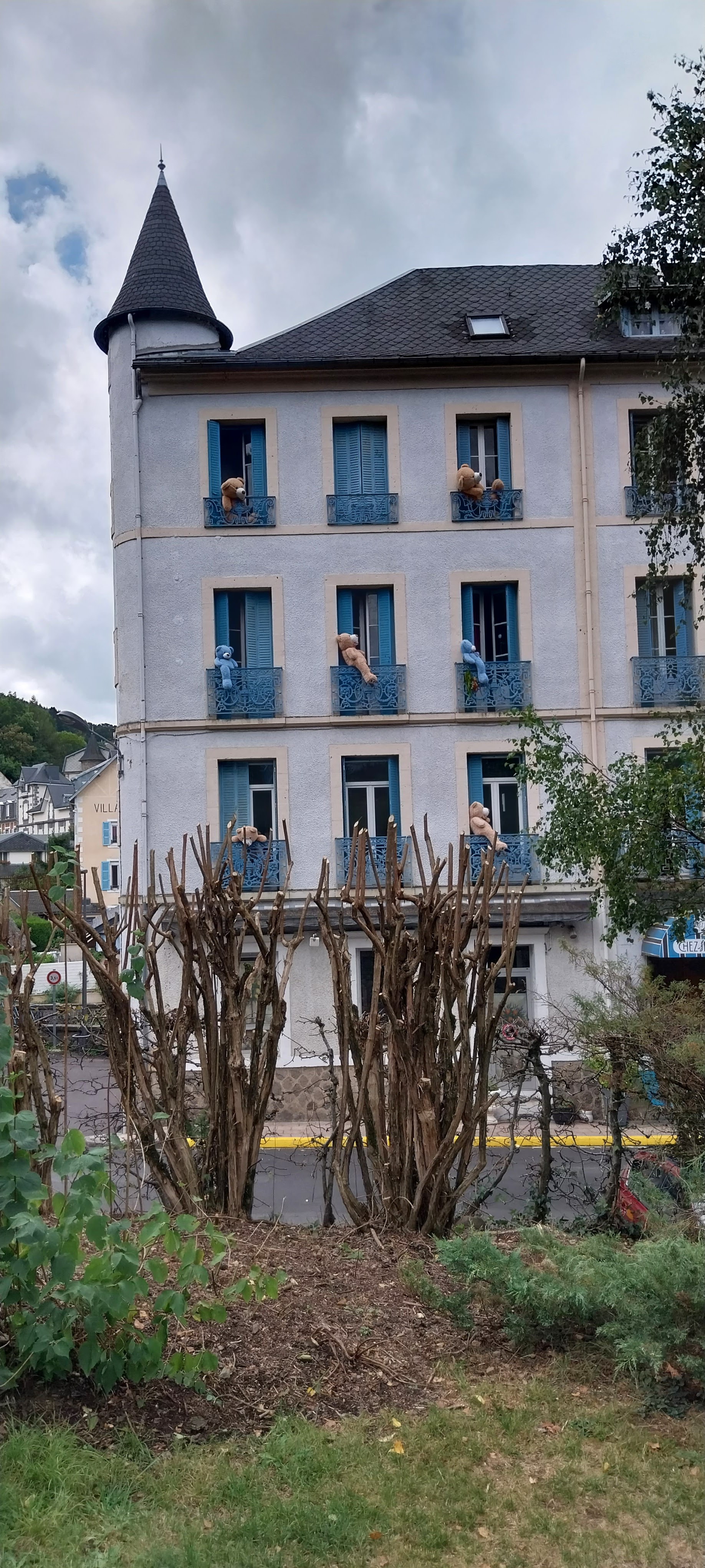 Photo n° 6 de l'avis de Mojo.a fait le 16/09/2023 à 17:39