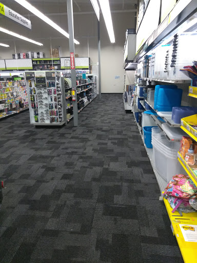 Office Supply Store «Staples», reviews and photos, 2330 Foothill Blvd, La Verne, CA 91750, USA