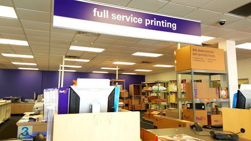 Print Shop «FedEx Office Print & Ship Center», reviews and photos, 6998 Bland St, Springfield, VA 22150, USA