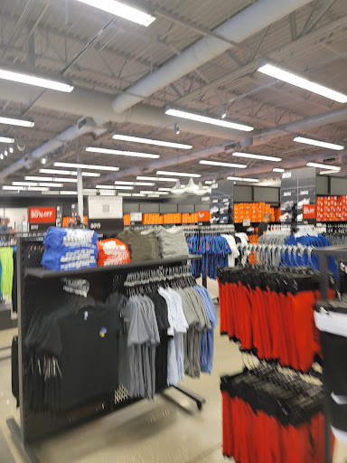 Sporting Goods Store «Nike Factory Store», reviews and photos, 15609 FL-535, Orlando, FL 32821, USA