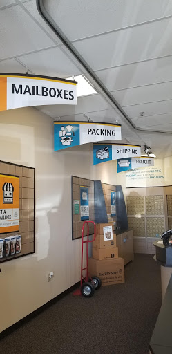Shipping and Mailing Service «The UPS Store», reviews and photos, 8348 Little Rd, New Port Richey, FL 34654, USA