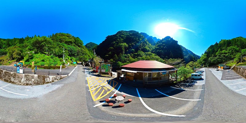 安居渓谷 宝来荘 高知県仁淀川町大屋 屋内宿泊施設 宿泊施設 グルコミ