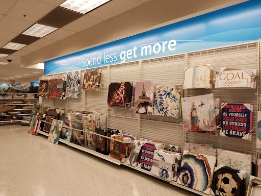 Clothing Store «Ross Dress for Less», reviews and photos, 133 Plaza Dr, Vallejo, CA 94591, USA