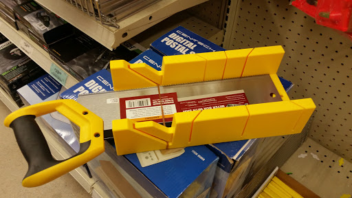 Hardware Store «Harbor Freight Tools», reviews and photos, 2658 Peters Creek Pkwy, Winston-Salem, NC 27127, USA