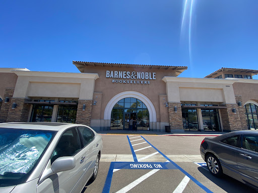 Barnes & Noble image