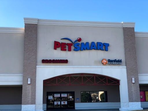 PetSmart, 1276 Carmia Way, Richmond, VA 23235, USA, 