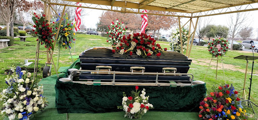 Florist «Village Flowers & Gifts», reviews and photos, 527 W Lodi Ave, Lodi, CA 95242, USA