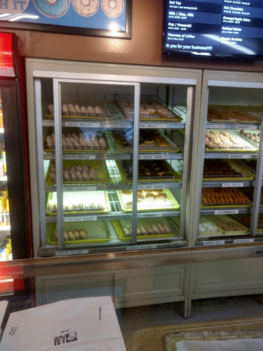 Donut Shop «Royal Donut», reviews and photos, 5759 State Rd, Cleveland, OH 44134, USA