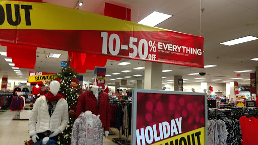 Shopping Mall «The Mall at Fox Run», reviews and photos, 50 Fox Run Rd, Newington, NH 03801, USA