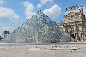 Musée du Louvre - Galerie des Antiquités image