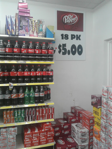 Discount Store «Dollar General», reviews and photos, 208 NE Big Bend Trail, Glen Rose, TX 76043, USA